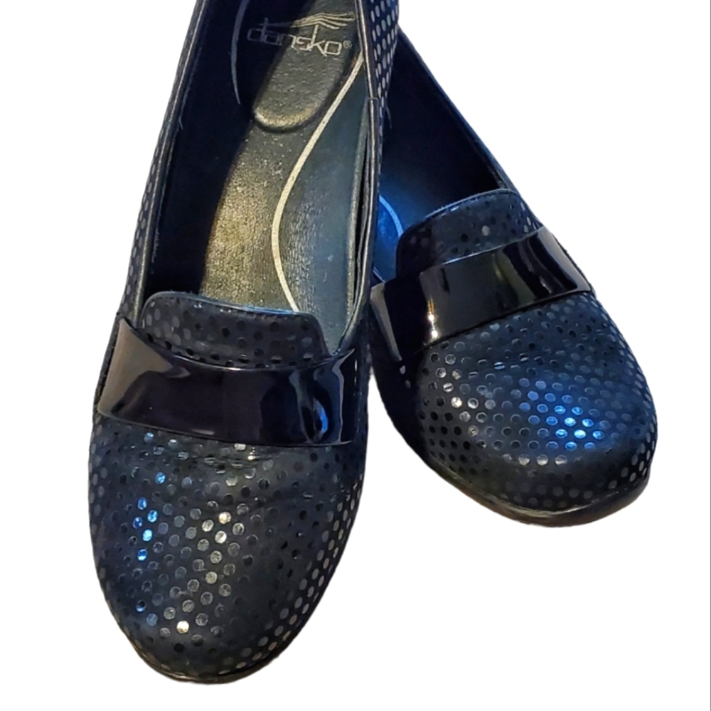 Dansko Black Slip ons with patten accent and shimmer dots. Size 39/US 8.5-9